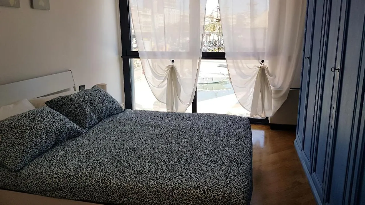 Bilocale Sull'Acqua Al Porto Antico Apartment Genoa Italy
